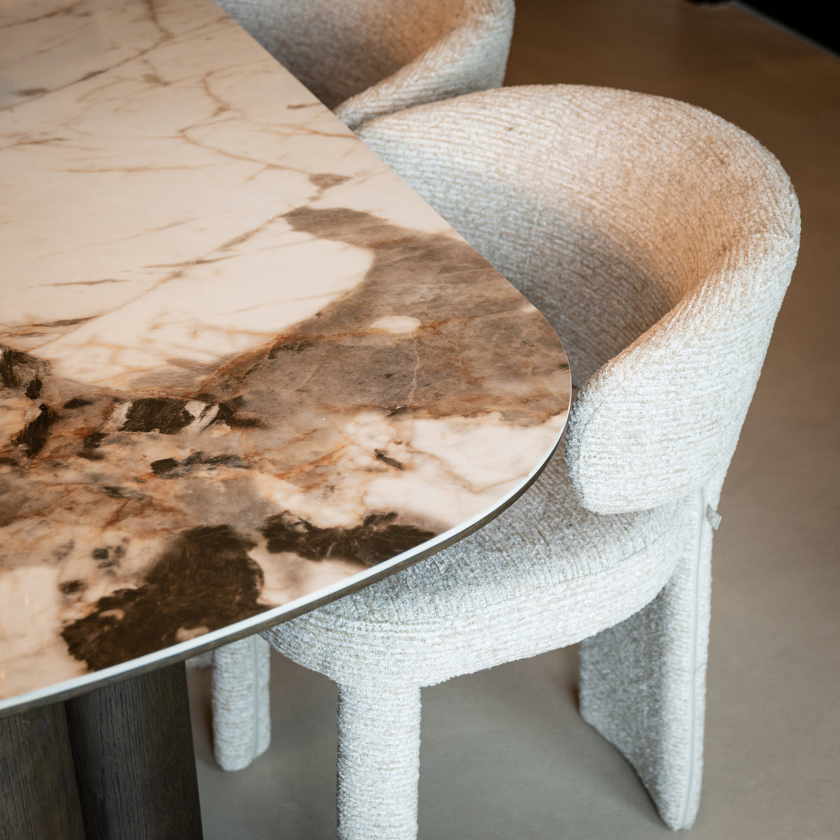Stuhl Viola natural linear