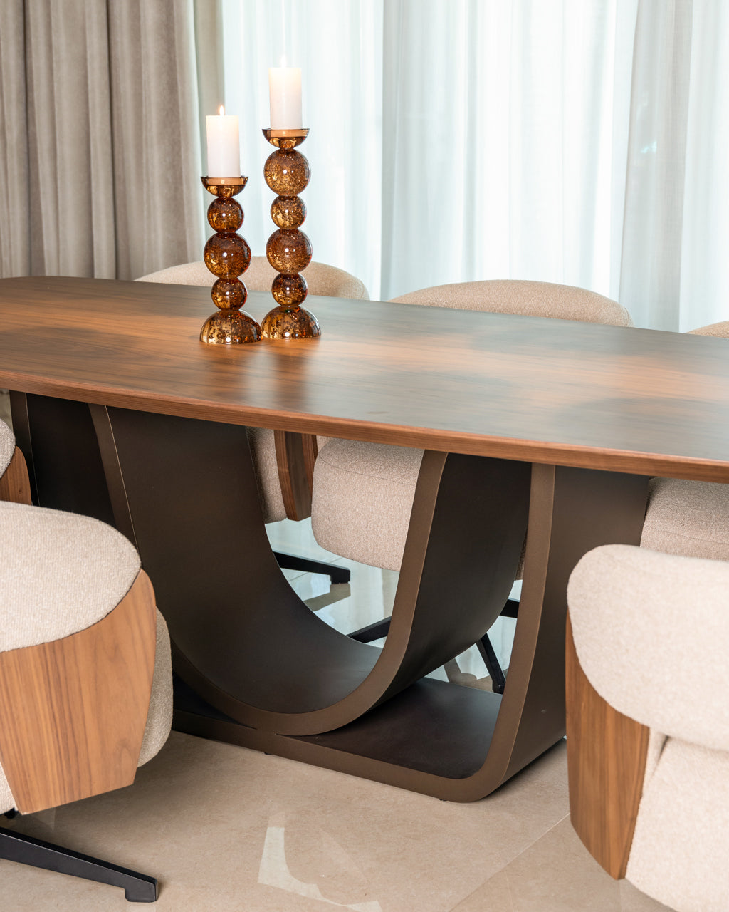 Esstisch Windsor walnut 230 brass base
