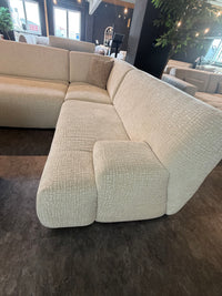 Sofa Barbara ab Ausstellung