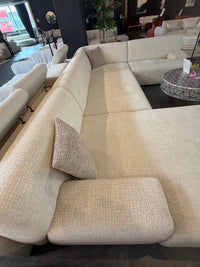 Sofa Barbara ab Ausstellung