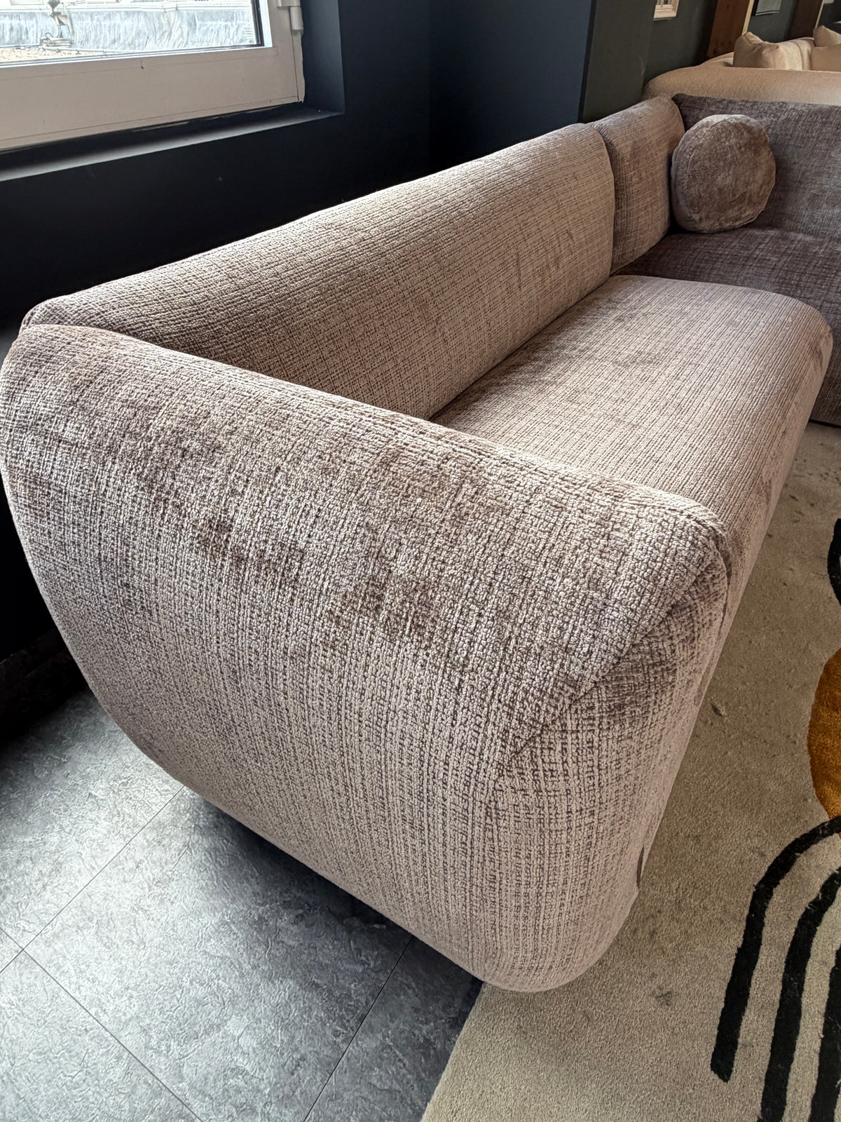 Sofa Doma ab Ausstellung
