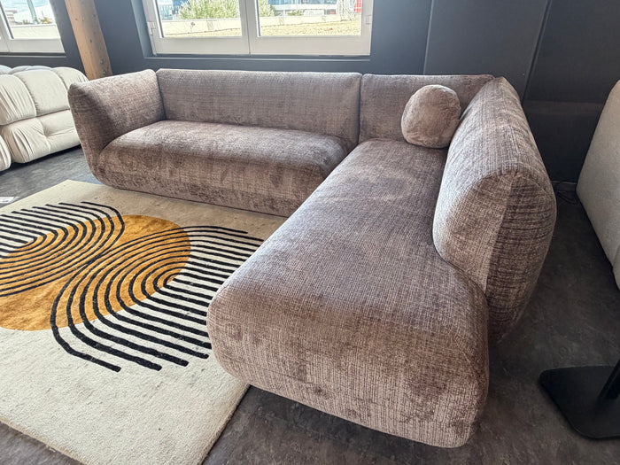 Sofa Doma ab Ausstellung