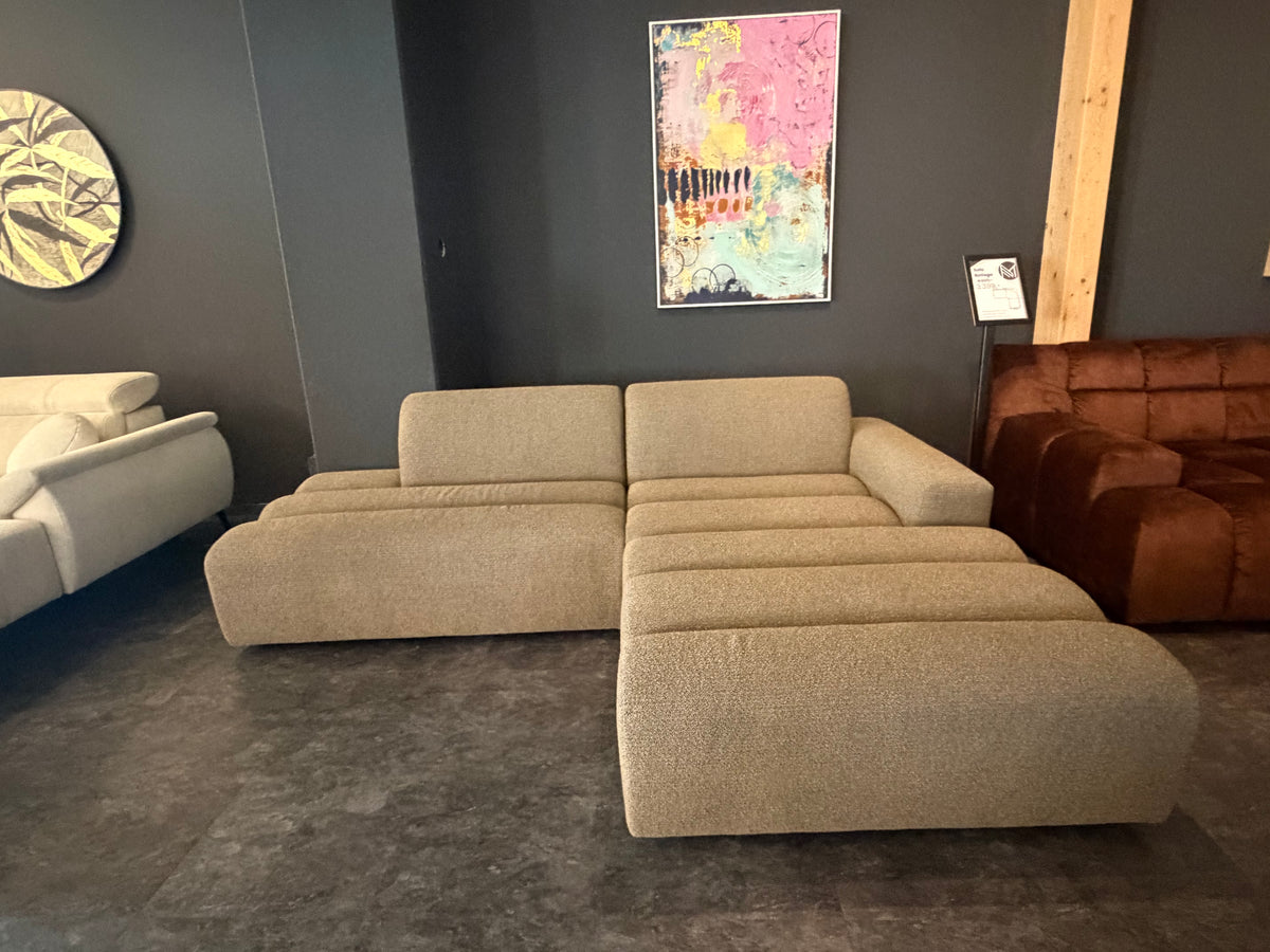 Sofa Cuore ab Ausstellung
